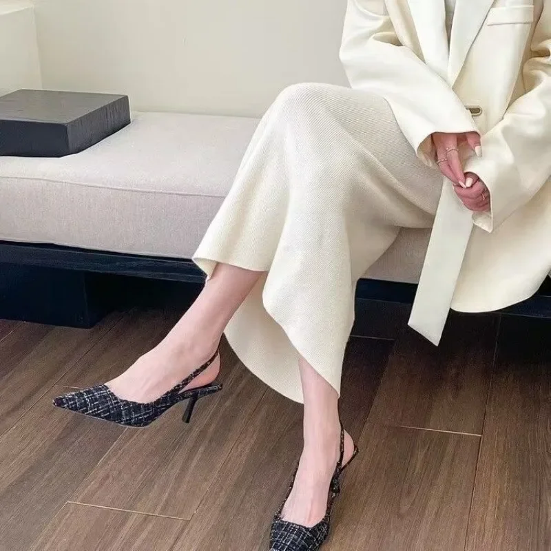 ファッションブランドが女性向けにデザインしたニットプラットフ - Elastic Waistband Roll のレビューと価格